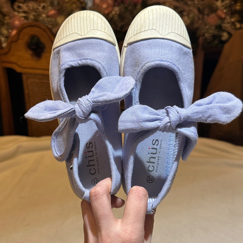 Chus purple Mary jane style bow shoes size 32 13.5